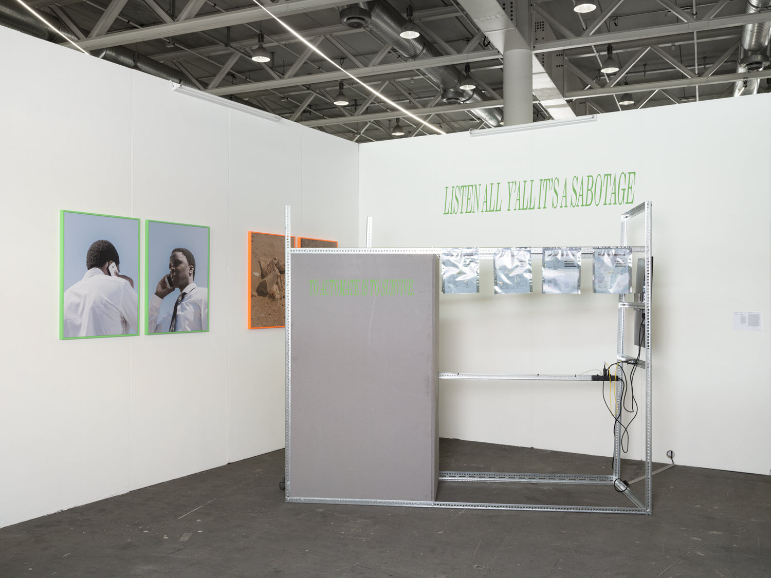 Exhibition view (Salvatore Vitale, installation)